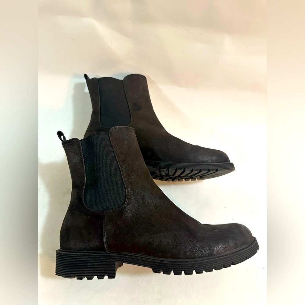 Loft booties size 8